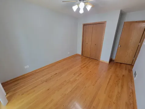 7411 North Claremont Avenue Chicago IL 60645