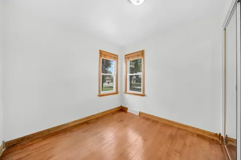 1446 Everett Avenue Des Plaines IL 60018
