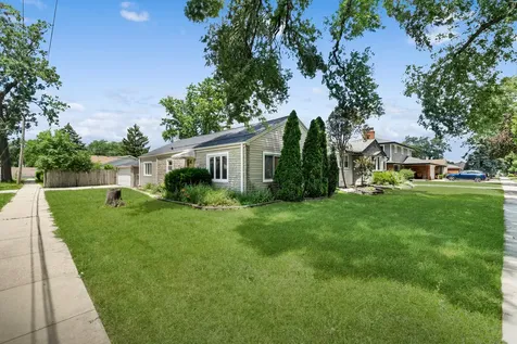 1446 Everett Avenue Des Plaines IL 60018