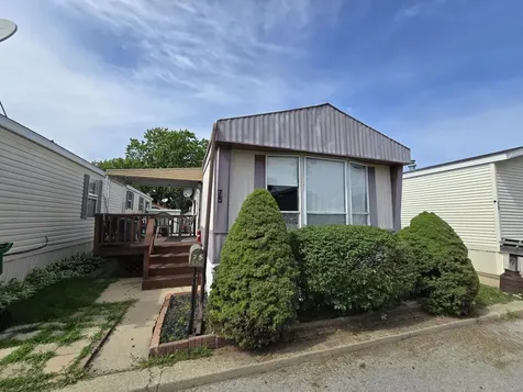 75 Country Club Drive Countryside IL 60525