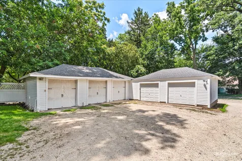 384 East Chicago Street Elgin IL 60120