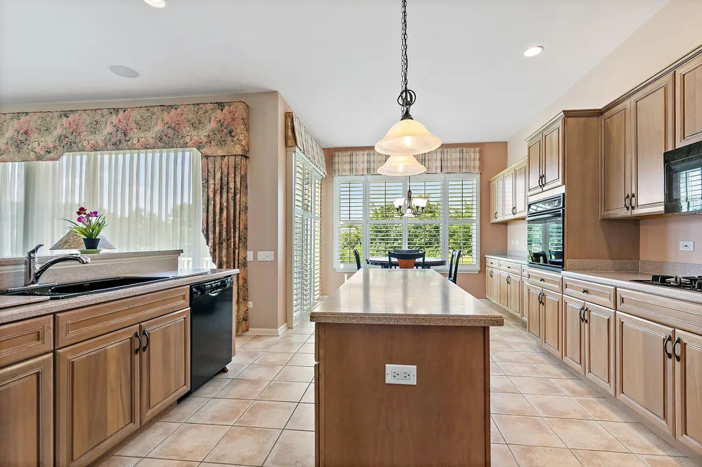12552 Pheasant Ridge Drive Huntley IL 60142