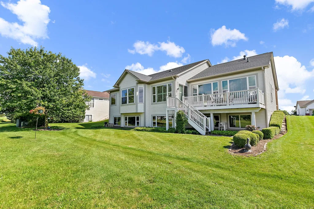 12552 Pheasant Ridge Drive Huntley IL 60142