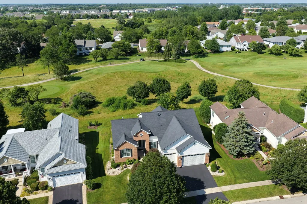 12552 Pheasant Ridge Drive Huntley IL 60142