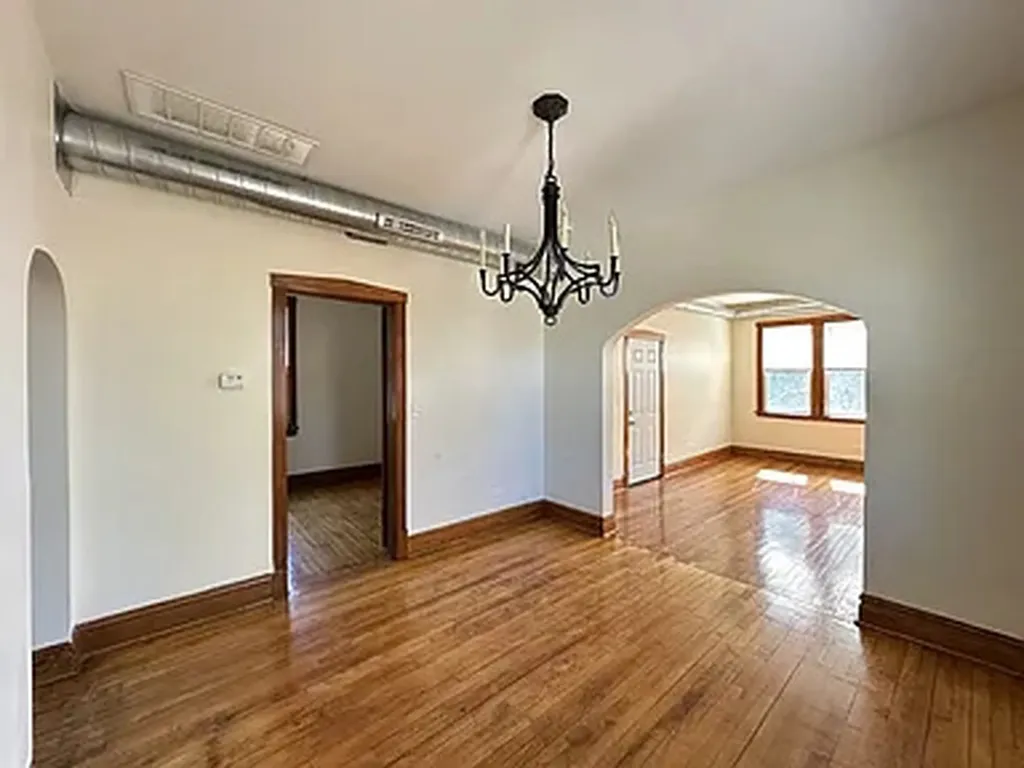 5433 South Millard Avenue Chicago IL 60632