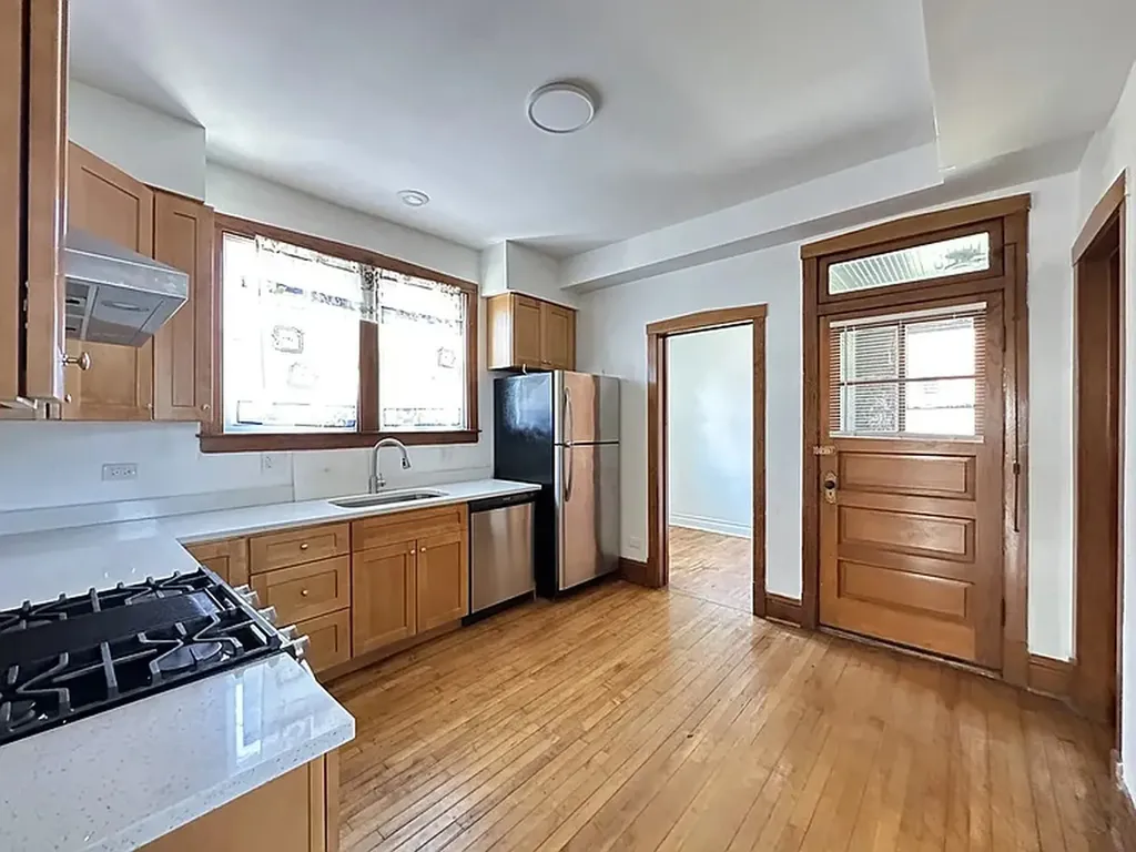 5433 South Millard Avenue Chicago IL 60632