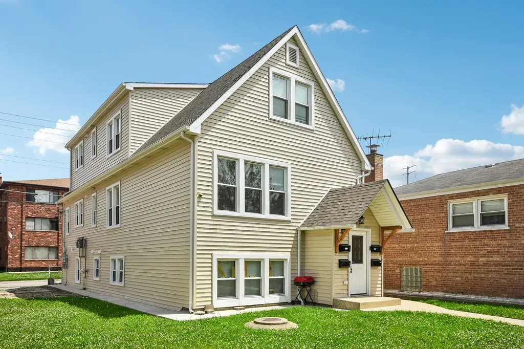 5433 South Millard Avenue Chicago IL 60632