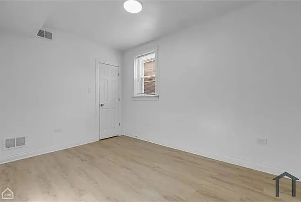 5433 South Millard Avenue Chicago IL 60632