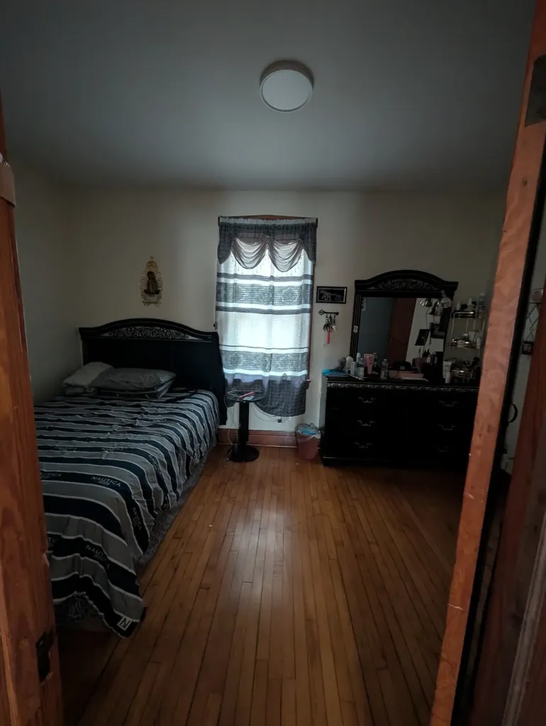 5433 South Millard Avenue Chicago IL 60632
