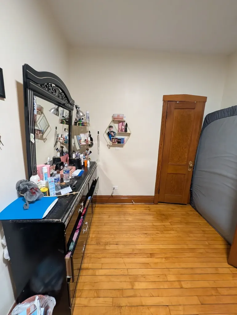 5433 South Millard Avenue Chicago IL 60632