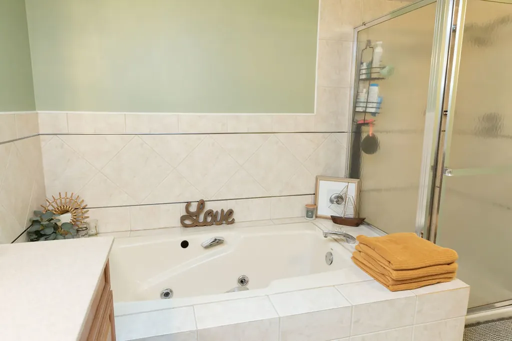 15713 Old Orchard Court Orland Park IL 60462