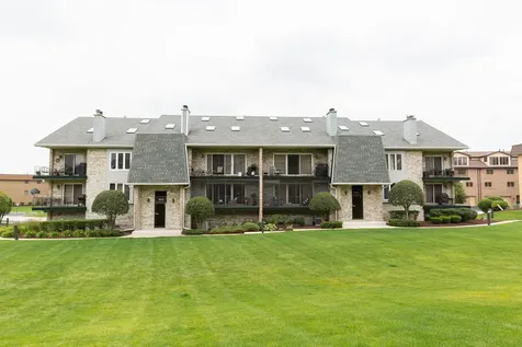 15713 Old Orchard Court Orland Park IL 60462