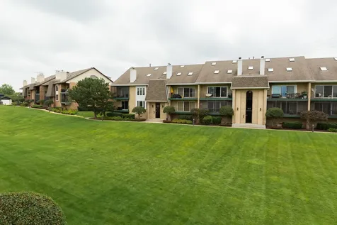 15713 Old Orchard Court Orland Park IL 60462
