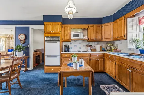 415 South Spruce Street Arthur IL 61911
