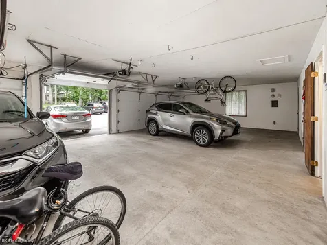 8127 Chestnut Drive Palos Hills IL 60465