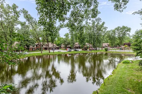 8127 Chestnut Drive Palos Hills IL 60465