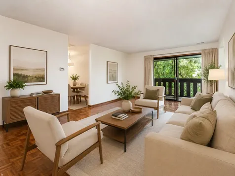 8127 Chestnut Drive Palos Hills IL 60465