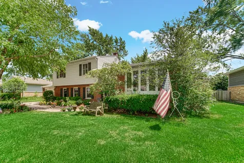 1449 East Joan Drive Palatine IL 60074