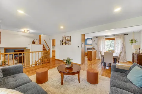 1449 East Joan Drive Palatine IL 60074