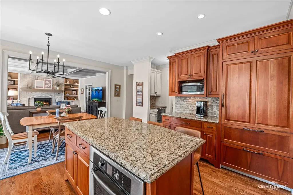 1160 Midwest Lane Wheaton IL 60189