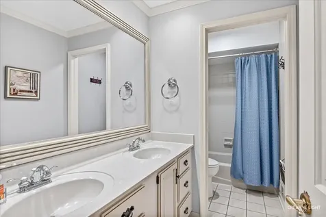 1160 Midwest Lane Wheaton IL 60189