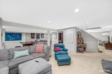 1160 Midwest Lane Wheaton IL 60189
