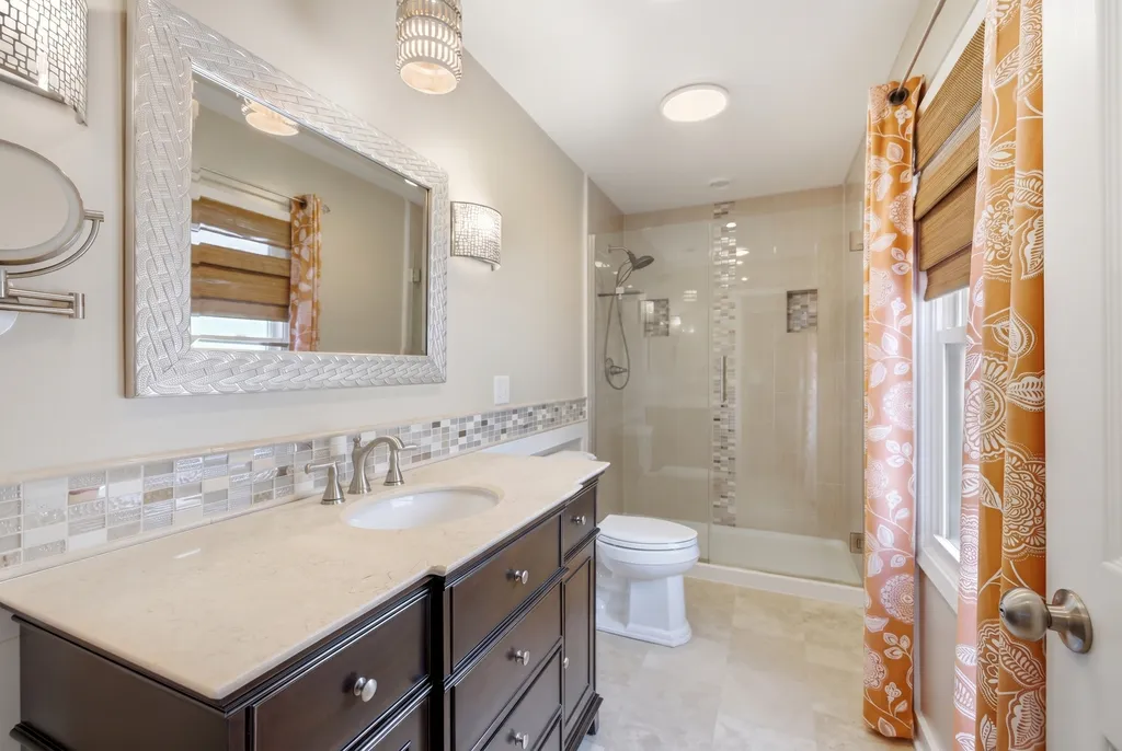 953 Moccasin Court Carol Stream IL 60188