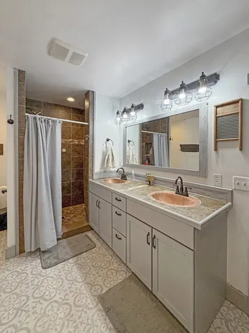 204 West Pearl Street Lanark IL 61046