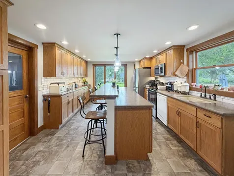 204 West Pearl Street Lanark IL 61046
