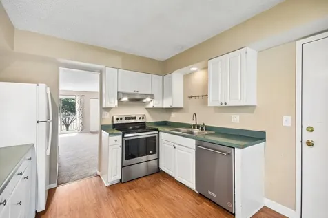5403 Chateau Drive Rolling Meadows IL 60008