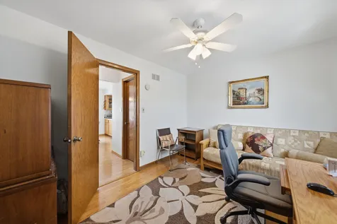 9171 Nashville Avenue Oak Lawn IL 60453
