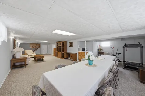 9171 Nashville Avenue Oak Lawn IL 60453