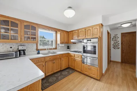 9171 Nashville Avenue Oak Lawn IL 60453
