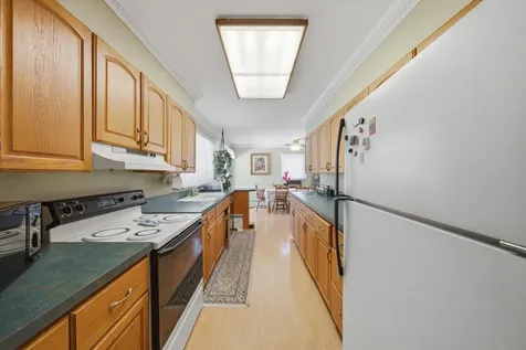 15287 West Apple Orchard Lane Lincolnshire IL 60069