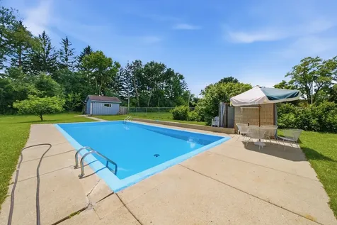 15287 West Apple Orchard Lane Lincolnshire IL 60069