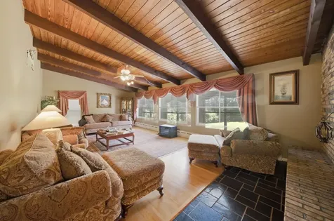 15287 West Apple Orchard Lane Lincolnshire IL 60069