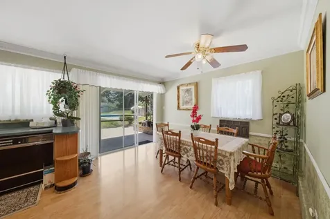 15287 West Apple Orchard Lane Lincolnshire IL 60069