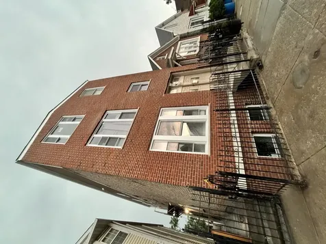 2129 West 18th Place Chicago IL 60608