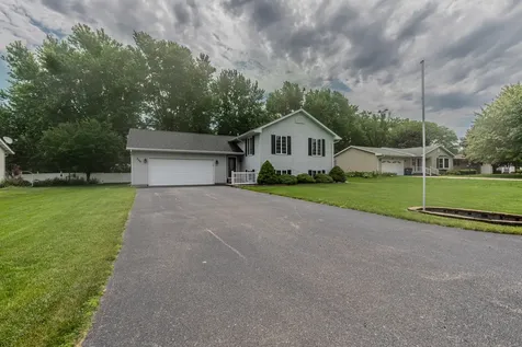 209 North Pleasant Street Ohio IL 61349