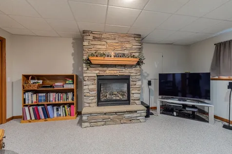 209 North Pleasant Street Ohio IL 61349