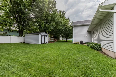 209 North Pleasant Street Ohio IL 61349