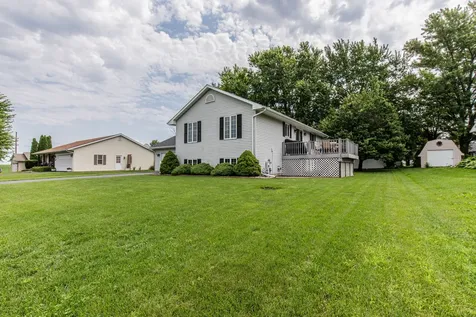 209 North Pleasant Street Ohio IL 61349