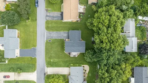 209 North Pleasant Street Ohio IL 61349