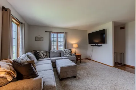 209 North Pleasant Street Ohio IL 61349