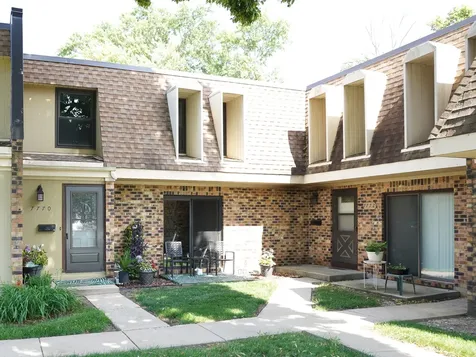 7770 South Woodward Avenue Woodridge IL 60517