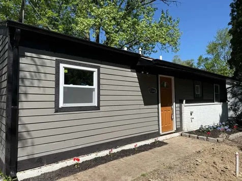 21644 Gailine Avenue Sauk Village IL 60411