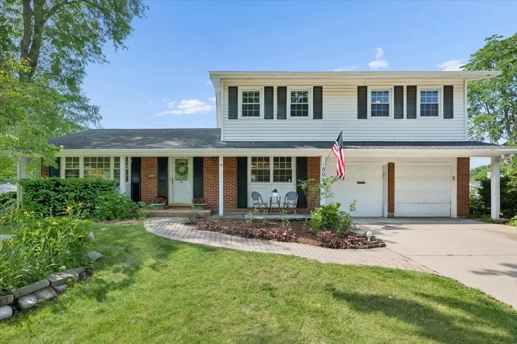 804 North Wente Court Palatine IL 60074