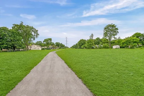 804 North Wente Court Palatine IL 60074