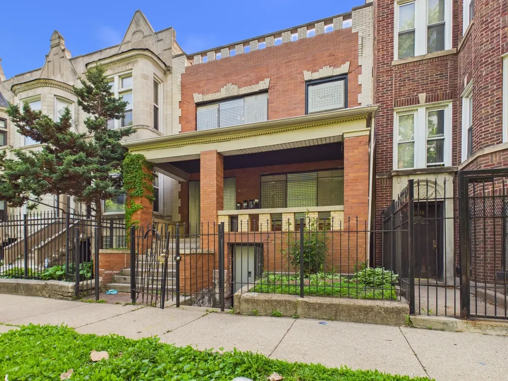 6020 South Vernon Avenue Chicago IL 60637