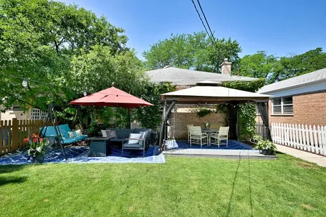 319 Dodge Avenue Evanston IL 60202